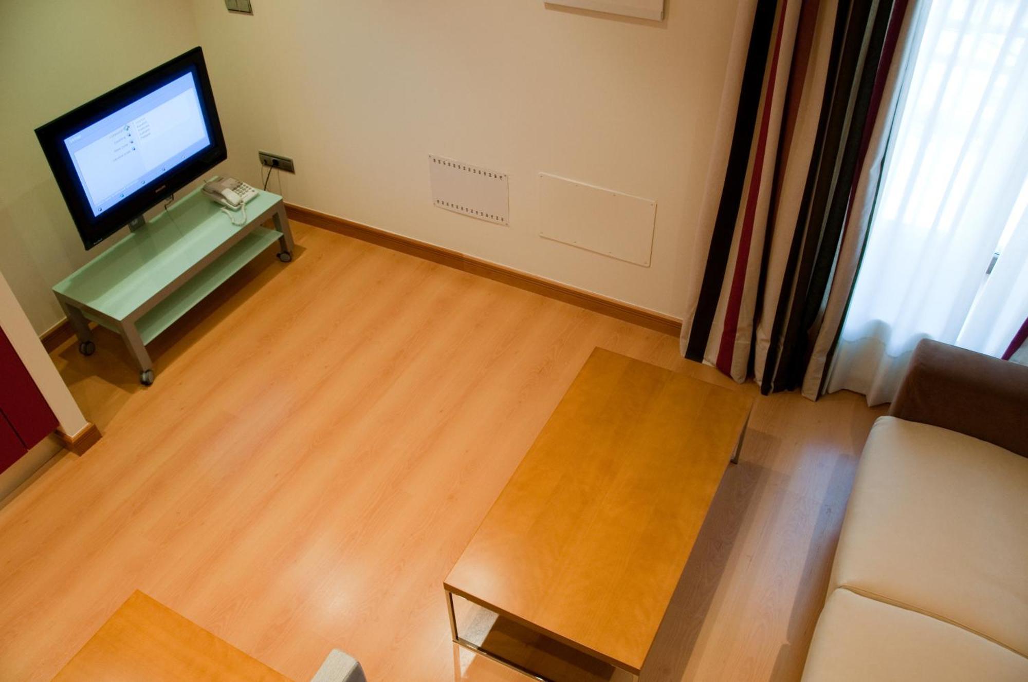 Apartamentos Maria Luisa Burgo Cameră foto