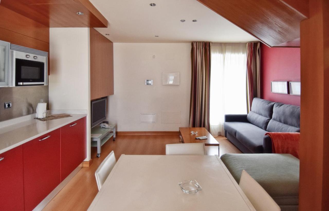 Apartamentos Maria Luisa Burgo Exterior foto